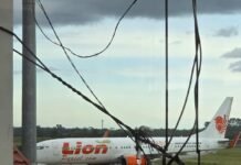 Ratusan Penumpang Lion Air Tujuan Jakarta Terlantar di Bandara Fatmawati