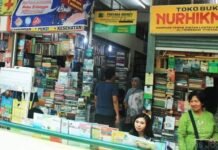 Penjual Buku lawas pun Bisa Punya Visi: Mengenang Alm. Pak Ridwan Citra Indah Jonggol