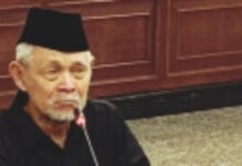 GM Menangis Lagi. Layak Pimpin Revolusi