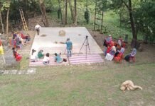 Memoria yang Meniti Waktu dalam Detachment dan Deteritorialisasi