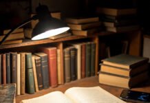 Gengsi Akademik yang Menyesatkan