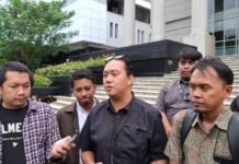 Teror Air Keras: Lonceng Kematian Kebebasan Sipil