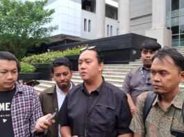 Teror Air Keras: Lonceng Kematian Kebebasan Sipil