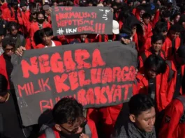 Republik dan Naskah yang Dilupakan