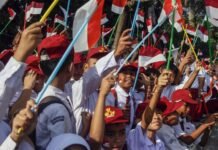 Paradoks Kekuasaan: Antara Mandat Keadilan dan Bayang-bayang Pengawasan