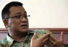 Jumhur Hidayat: Aktivis di Tengah Pusaran Pertumbuhan dan Keberlanjutan