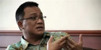 Jumhur Hidayat: Aktivis di Tengah Pusaran Pertumbuhan dan Keberlanjutan