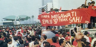 27 Juli 1996. Gerakan Mahasiswa dan Ormas Ditumpas oleh Rejim Orde Baru.