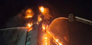 Gedung Bapenda DKI Jakarta Terbakar, Satu Orang Dievakuasi dari Lantai 15