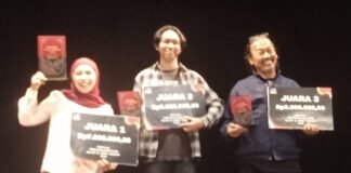 Teater Dengung, Sabet Juara 1 Festival Pertunjukan Puisi Se DIY-Jateng