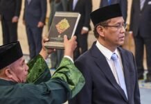 Ketika Kejujuran Menjadi Penghalang: Mengapa Orang Bersih Tersisih, Yang Bermasalah Bertahan