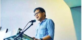 Rocky Gerung: Surplus Filsafat, Defisit Ilmu Pengetahuan